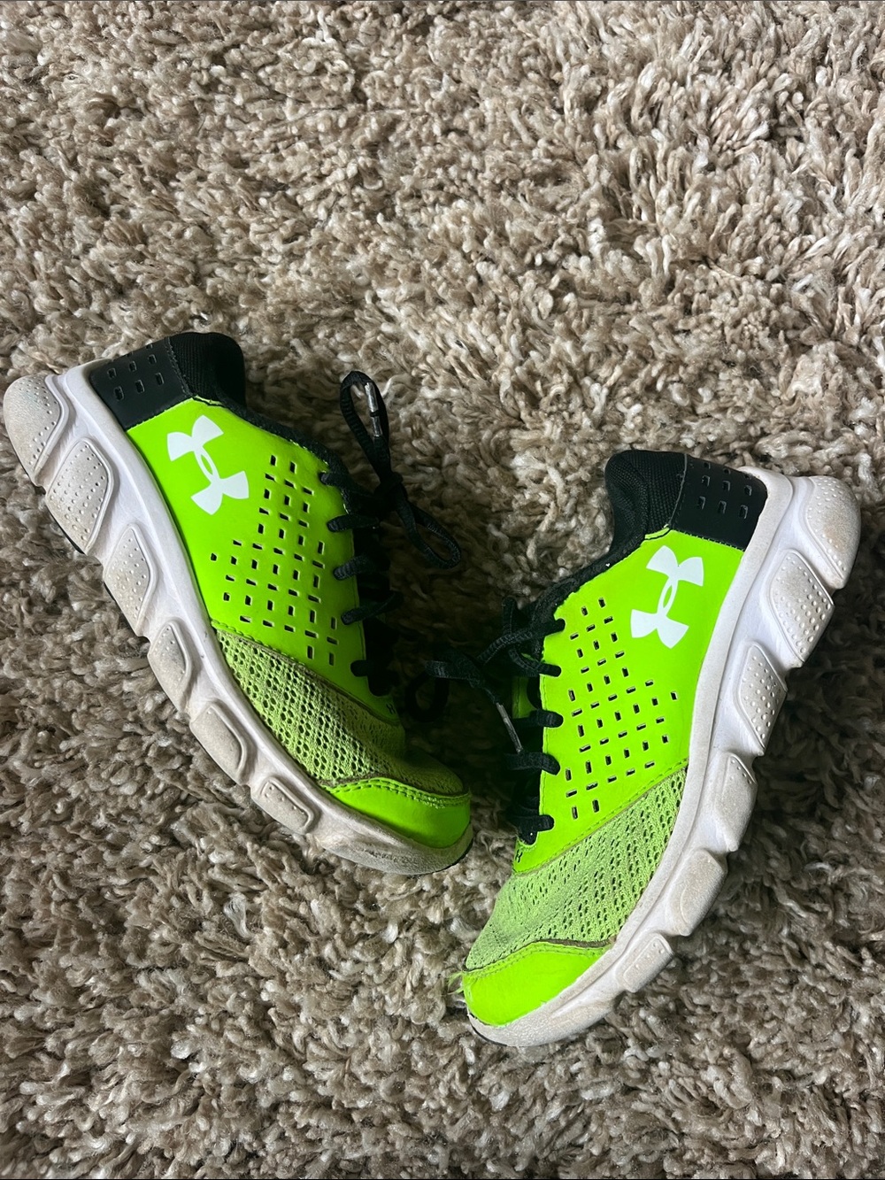 Under Armour Kids Lime Green and Black Athletic Sneakers